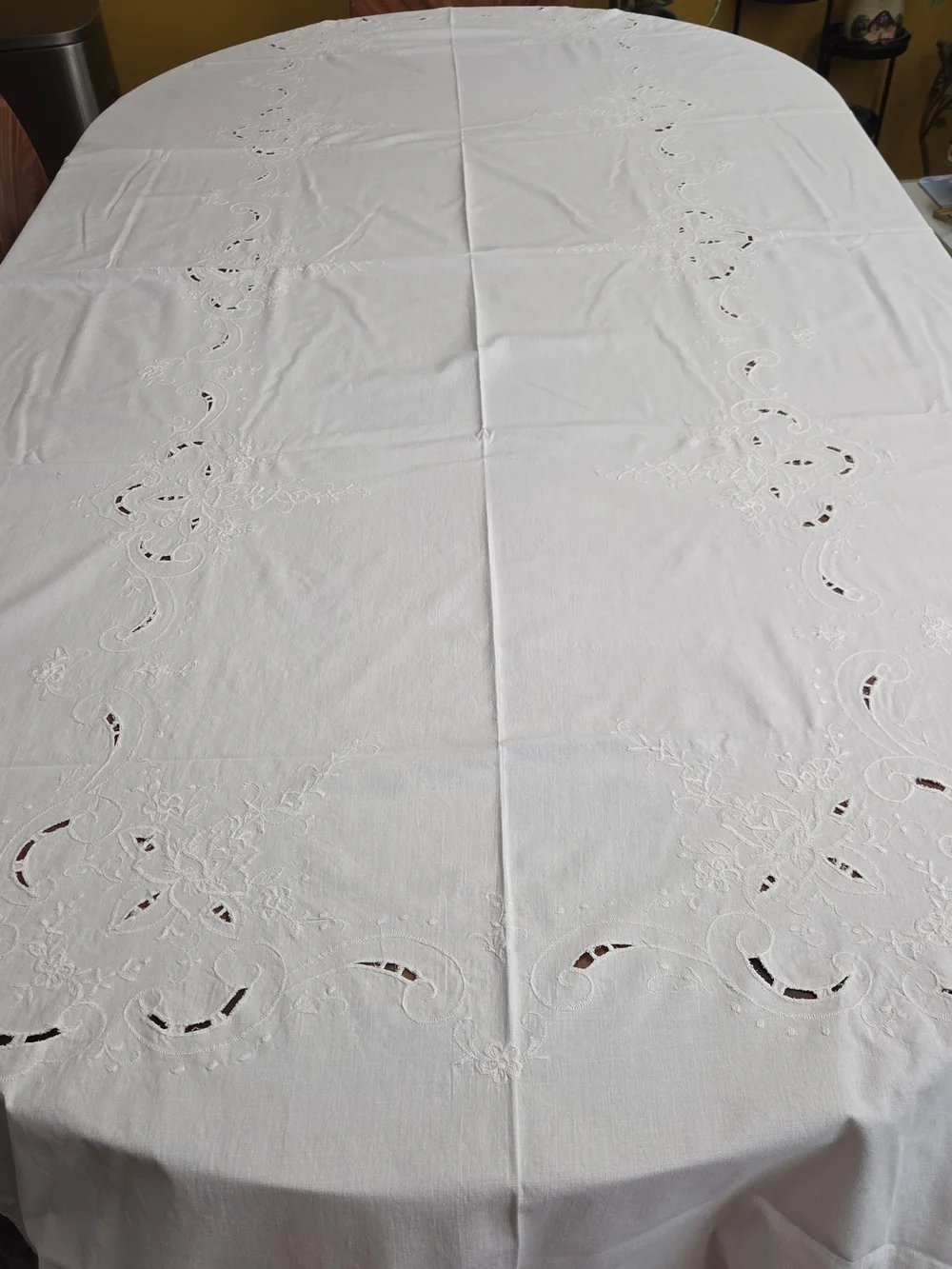 VTG Handmade White Cotton Rectangular Cutwork Embroidered  Tablecloth 230x64